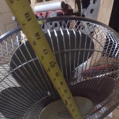 Feature Comforts Oscillating Floor Fan