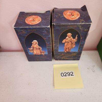 2 Fontanini Figurine Mary & Joseph