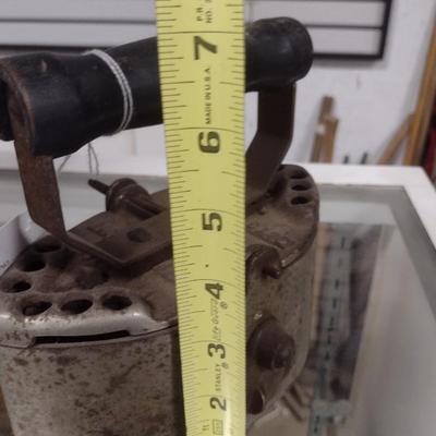 Vintage Cast iron Coal Clothes Iron