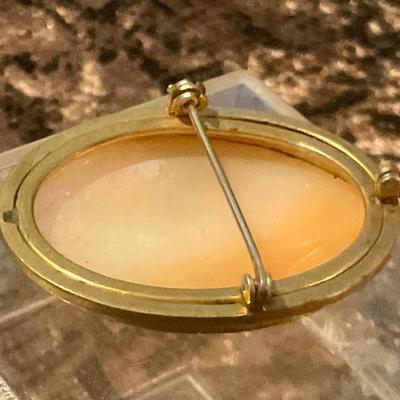 Shell cameo broach / pendant no makers mark