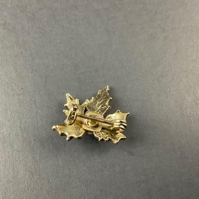 -138- BROOCH | Miscellaneous Silver Tone Pins