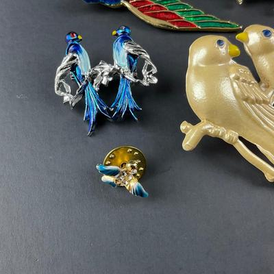 -139- BROOCH | Miscellaneous Multicolored Bird Pins
