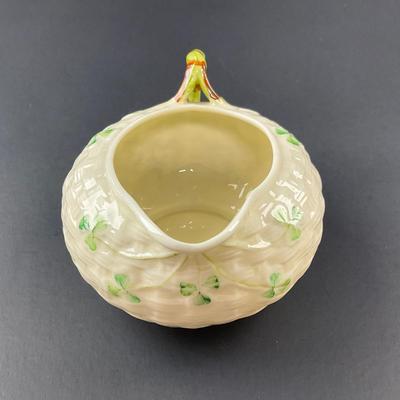 -152- BELLEEK | Shamrock Basketweave Creamer & Sugar Bowl | 6th Mark