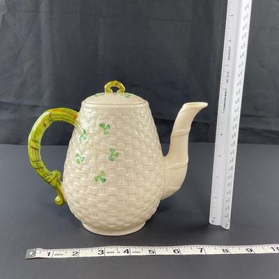 -155- BELLEEK | Shamrock Basketweave Coffee/Teapot | 6th Mark