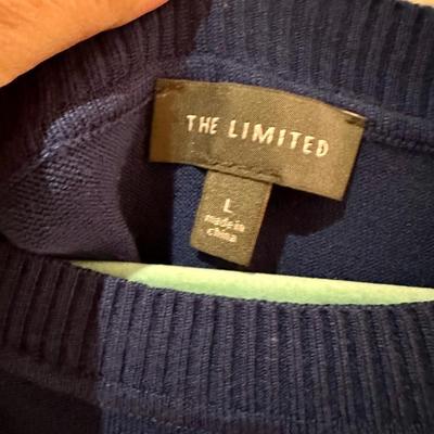 Splendid, Divided, Limited Women's shirts. Size L