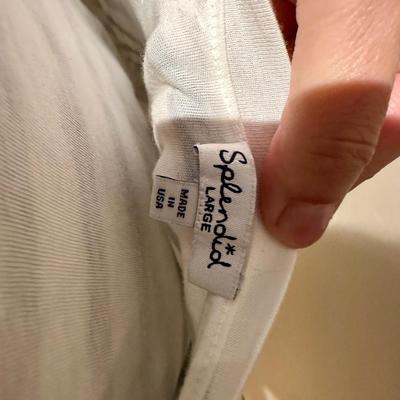 Splendid, Divided, Limited Women's shirts. Size L