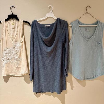 3 shirts Anthropologie. Pure Good. Size M
