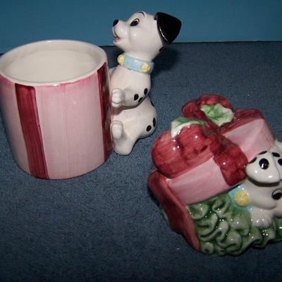 LOT 46 WONDERFUL COLLECTABLE DISNEY WINNIE THE POOH/ALICE/DALMATIANS