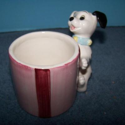LOT 46 WONDERFUL COLLECTABLE DISNEY WINNIE THE POOH/ALICE/DALMATIANS