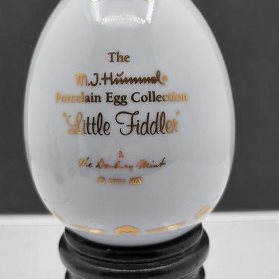 The Danbury Mint Hummel Porcelain Eggs With Stands (3)