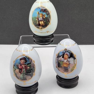 The Danbury Mint Hummel Porcelain Eggs With Stands (3)