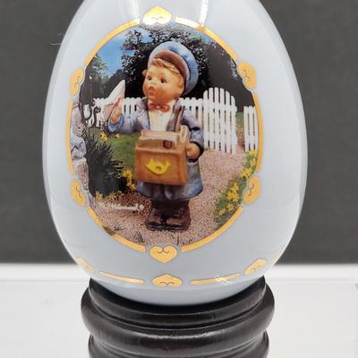 The Danbury Mint Hummel Porcelain Eggs With Stands (3)