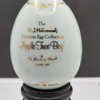 The Danbury Mint Hummel Porcelain Eggs With Stands (3)
