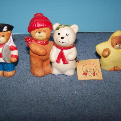 LOT 49 ADORABLE COLLECTABLE LUCY & ME BEARS--PIRATE/STAR/WINTER