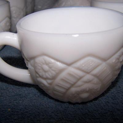 LOT 55 FAB MID CENTURY MCKEE MILK GLASS PUNCH SET