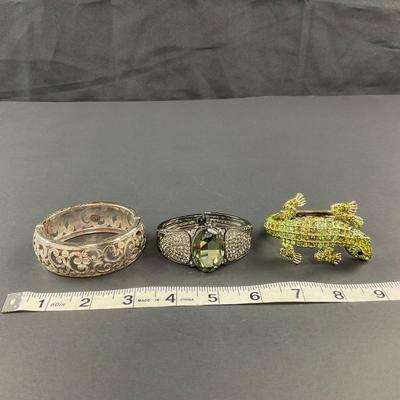 -172- COSTUME JEWELRY | Miscellaneous Rhinestone Bracelets