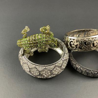 -172- COSTUME JEWELRY | Miscellaneous Rhinestone Bracelets