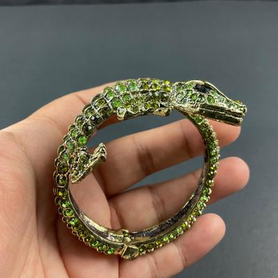 -172- COSTUME JEWELRY | Miscellaneous Rhinestone Bracelets
