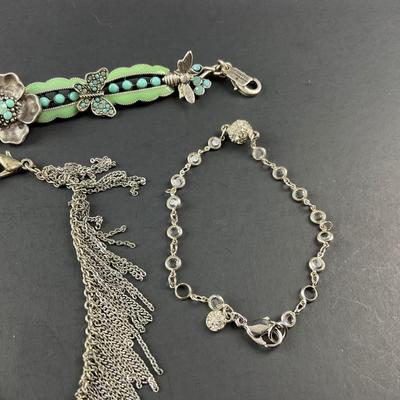 -175- COSTUME JEWELRY | Miscellaneous Bracelets