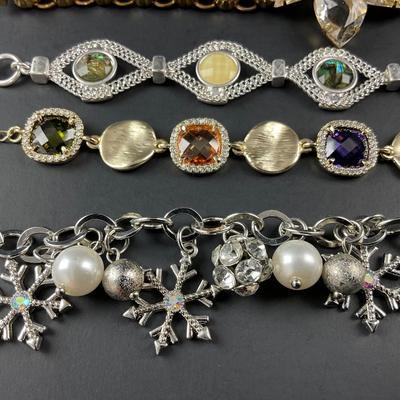 -176- COSTUME JEWLRY | Miscellaneous Bracelet