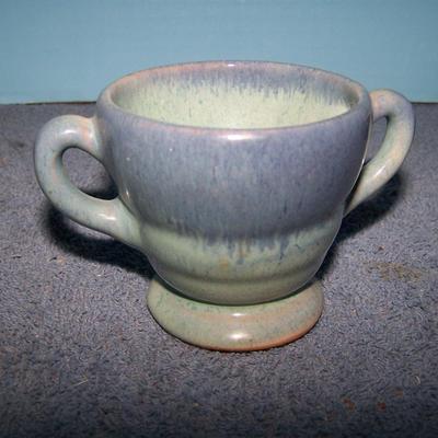 LOT 63 LOVELY POTTERY SEVERAL SIGNED