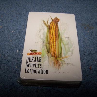 LOT 64 GREAT COLLECTABLE ADVERTISING PLAYING CARDS DEKALB/2 NORTH AMERICAN MOVING/SAN DIEGO ZOO