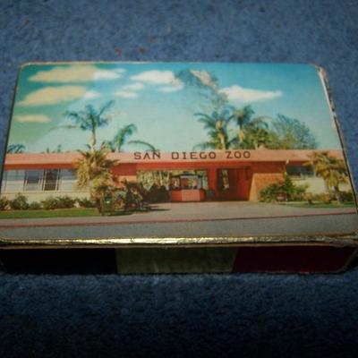 LOT 64 GREAT COLLECTABLE ADVERTISING PLAYING CARDS DEKALB/2 NORTH AMERICAN MOVING/SAN DIEGO ZOO