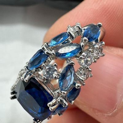 Inlaid Blue Zircon Ring