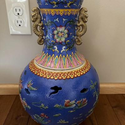 Pair of Chinese Vintage Porcelain Enamel Colour Bottle Vase With Four Characters Mark-local pickup and shipping available