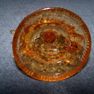 LOT 71 LOVELY COLLECTABLE FENTON GLASSWARE