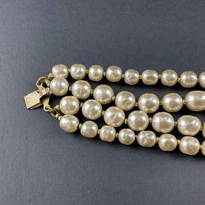 -180- MIRIAM HASKELL | Statement Pearl Bracelet | Marked