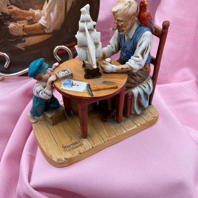 Knowles - The Ship Builder & Figurine For a Good Boy
