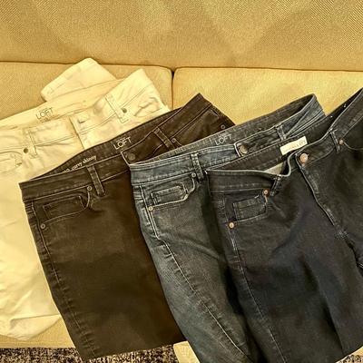 3 PAIRS OF LOFT JEANS SIZE 12
