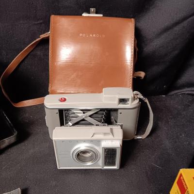 VINTAGE POLAROID 101 LAND CAMERA AND POLAROID J33 CAMERA