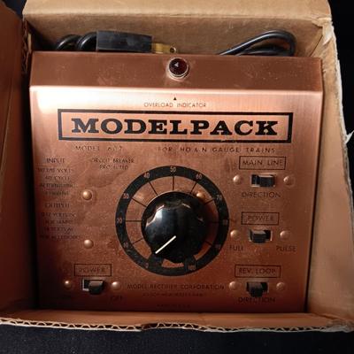 LIKE NEW MODELPACK UNIVERSAL TRAIN CONTROL MODEL 602