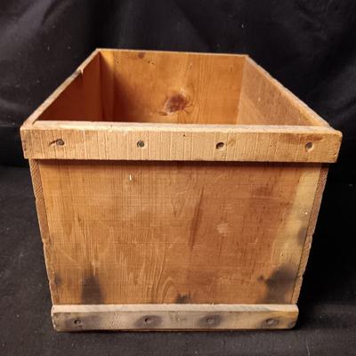 WOODEN FRUIT CRATE