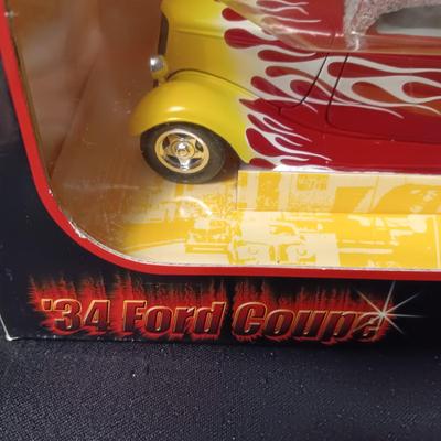 DIE-CAST '34 FORD COUPE