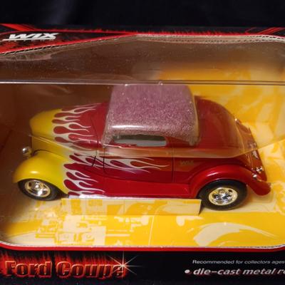 DIE-CAST '34 FORD COUPE