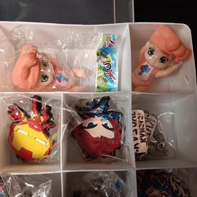 KEYCHAINS IN ORGANIZER BOX, HARMONICA AND STICKERS