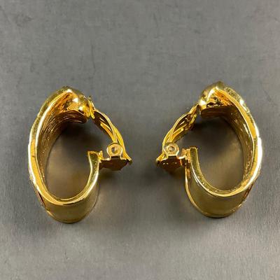 -194- ST. JOHN | Gold Tone “Diamond” Pattern & Black Enamel & Swarovski Crystals Earrings