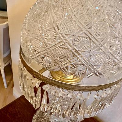 Beautiful Austrian Cut Crystal Lamp