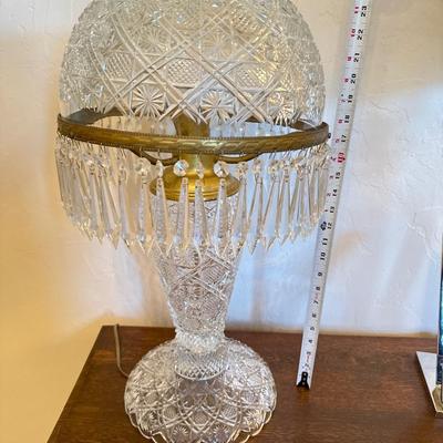 Beautiful Austrian Cut Crystal Lamp