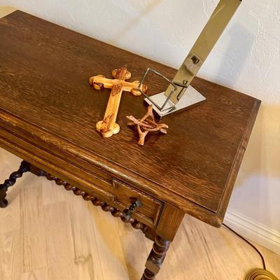 Entry Table with Barley Twist Legs