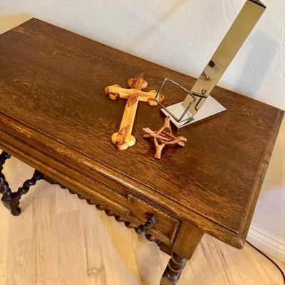 Entry Table with Barley Twist Legs