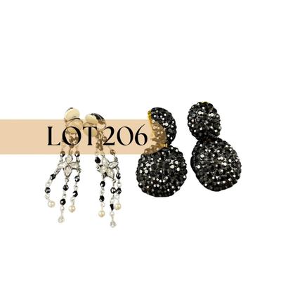 -206- SWAROVSKI | Black & White Clip Earrings