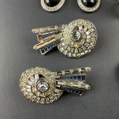 -207- COSTUME JEWELRY | Miscellaneous & Some Damage Earrings
