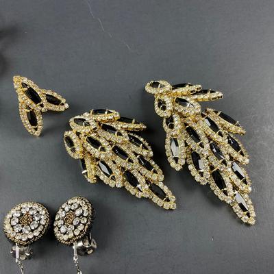 -207- COSTUME JEWELRY | Miscellaneous & Some Damage Earrings