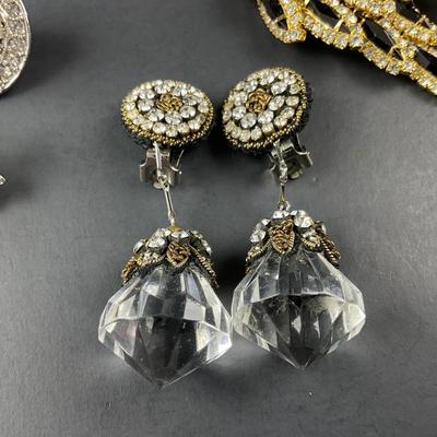 -207- COSTUME JEWELRY | Miscellaneous & Some Damage Earrings