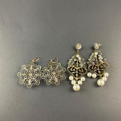 -208- COSTUME JEWELRY | Miscellaneous Earrings
