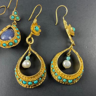 -209- ARTISAN | Turkey Gold Tone & Stone Earrings | Marked